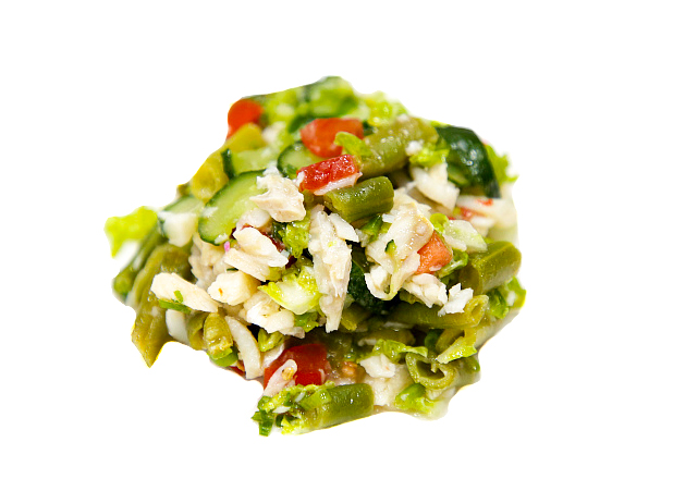 Салат из трески со свежими овощами, 100г